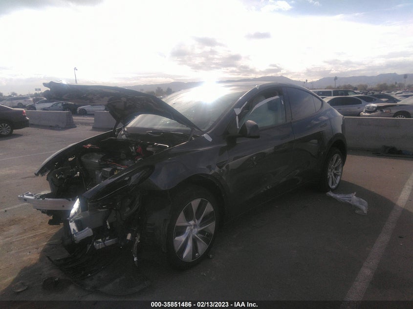 VIN 7SAYGDEE2PF619966 2023 TESLA MODEL Y LONG RANGE