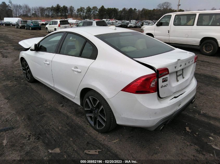 2018 VOLVO S60 DYNAMIC - YV126MFLXJ2458340