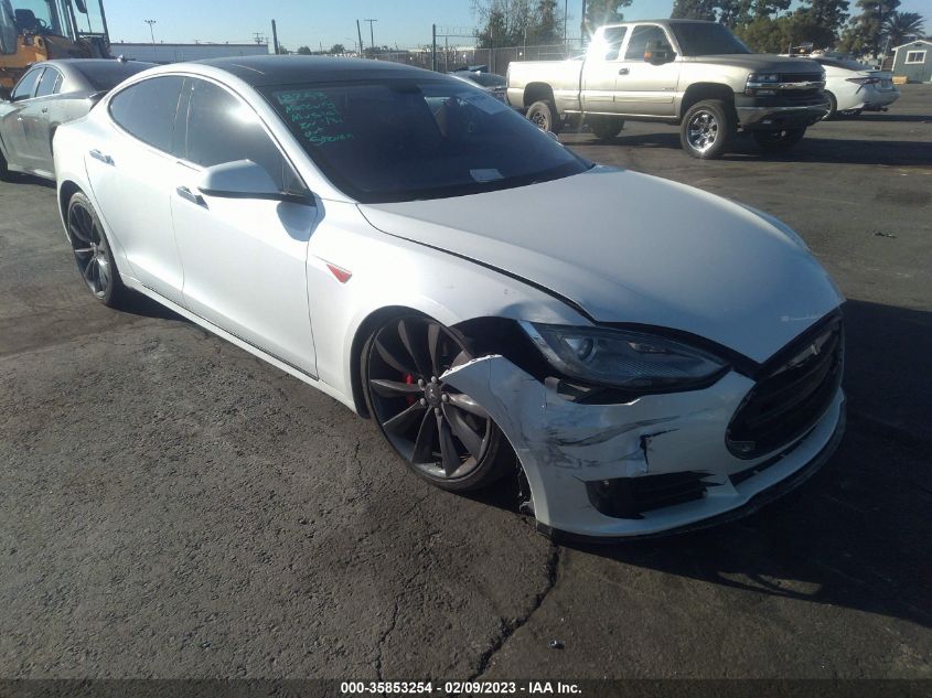 2013 TESLA MODEL S PERFORMANCE - 5YJSA1DP5DFP17553