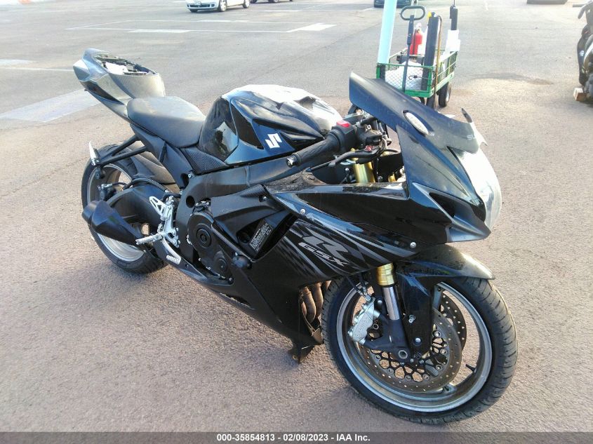 2011 SUZUKI GSX750 - JS1GR7MAXB2100270