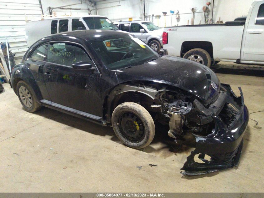 2013 VOLKSWAGEN BEETLE COUPE 2.5L ENTRY - 3VWFP7AT8DM655059