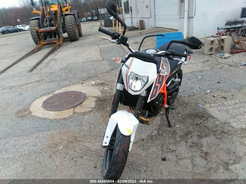 2013 KTM 690 DUKE VBKLDT401DM757449