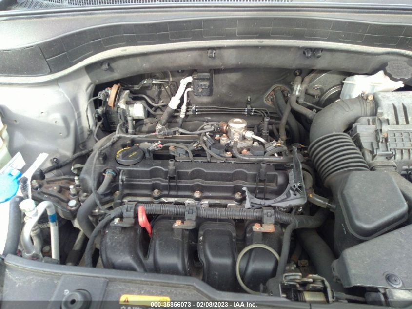 2014 KIA SORENTO LX - 5XYKTCA62EG464767