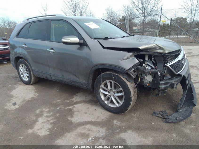 2014 KIA SORENTO LX - 5XYKTCA62EG464767