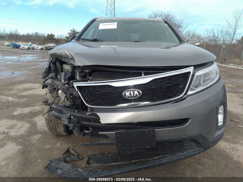2014 KIA SORENTO LX - 5XYKTCA62EG464767