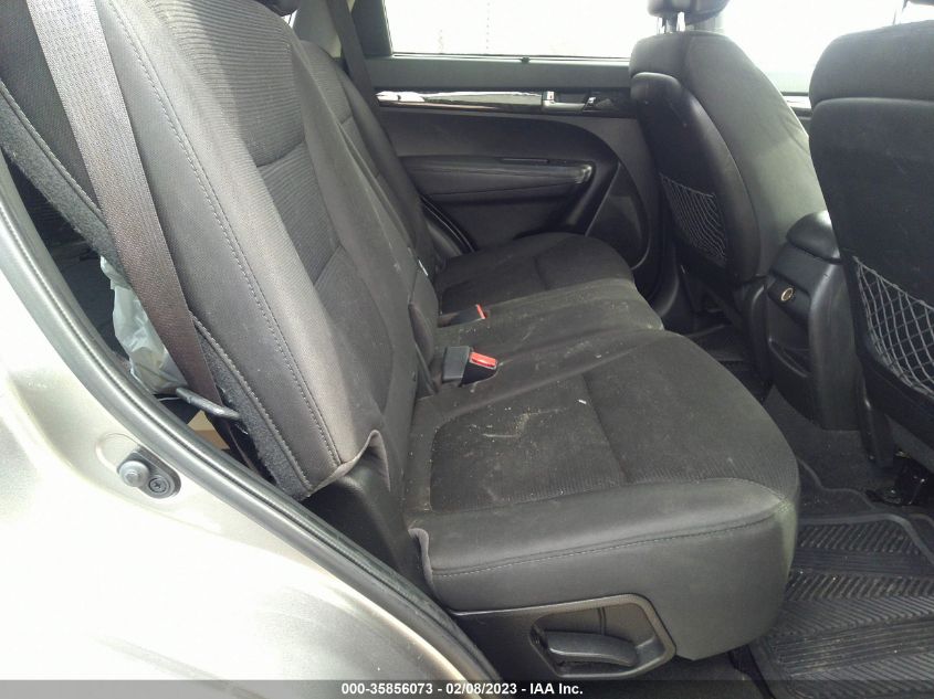 2014 KIA SORENTO LX - 5XYKTCA62EG464767