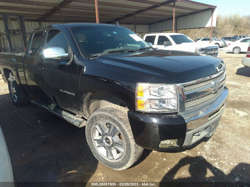2013 CHEVROLET SILVERADO 1500 LT - 1GCRKSE70DZ400810