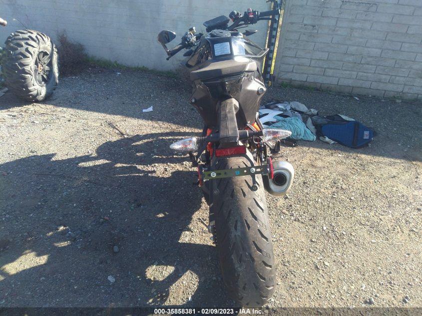 2020 KTM 1290 SUPER DUKE R VBKV39402LM925791