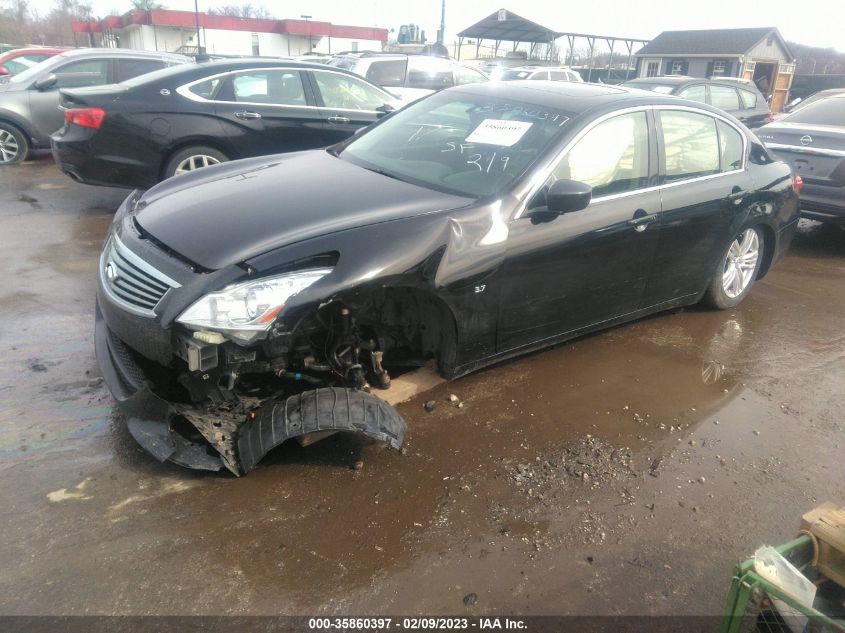 2015 INFINITI Q40 JN1CV6AR0FM521142