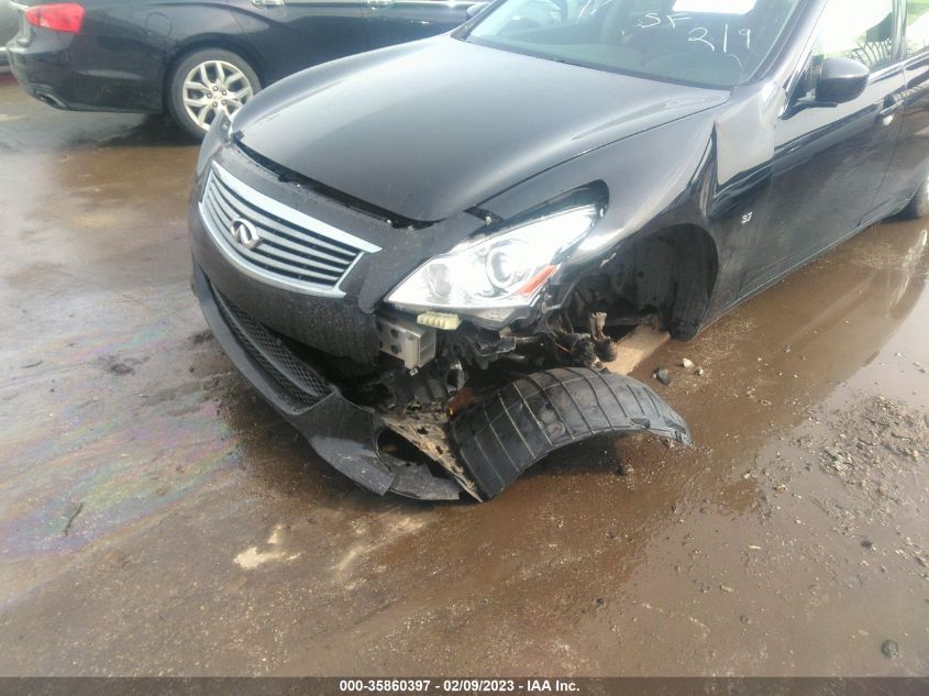 2015 INFINITI Q40 JN1CV6AR0FM521142