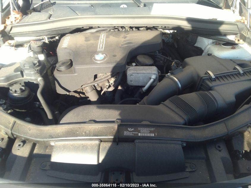 2014 BMW X1 XDRIVE28I - WBAVL1C56EVY11495