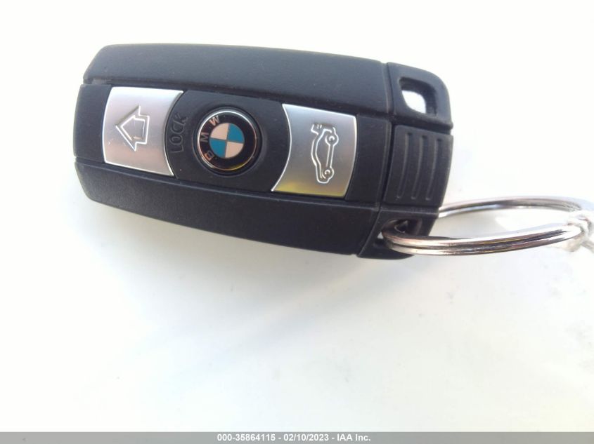 2014 BMW X1 XDRIVE28I - WBAVL1C56EVY11495