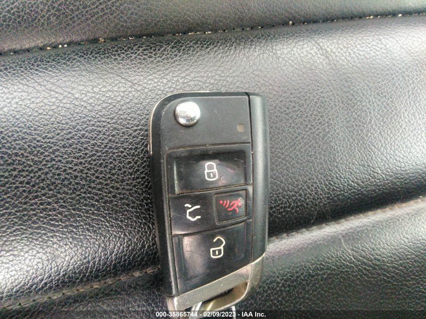 2015 VOLKSWAGEN GOLF GTI SE - 3VWYT7AUXFM079717