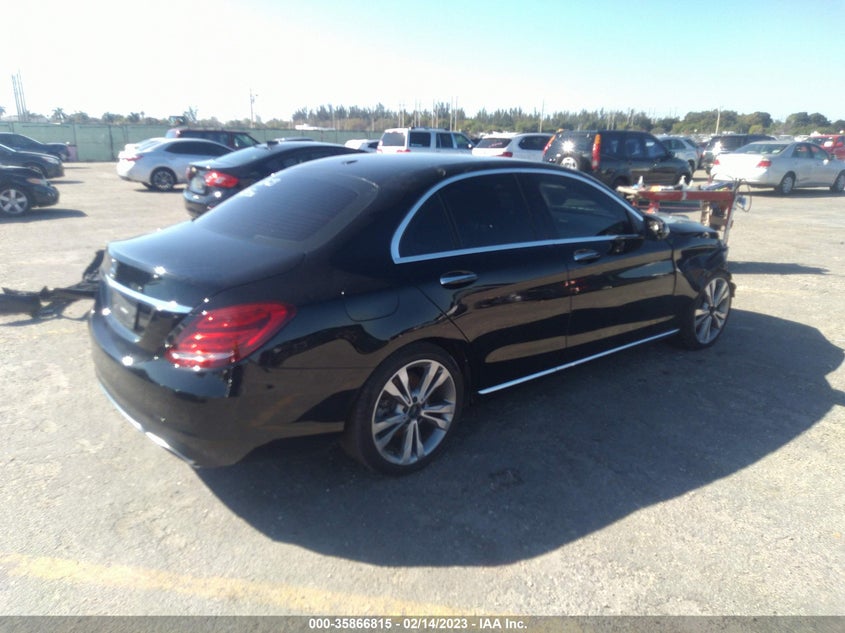 VIN 55SWF4JB4JU268647 2018 MERCEDES-BENZ C-CLASS C 300