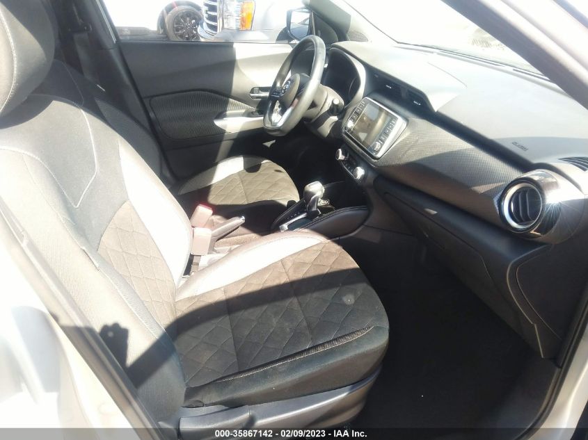 2019 NISSAN KICKS SV - 3N1CP5CUXKL553302