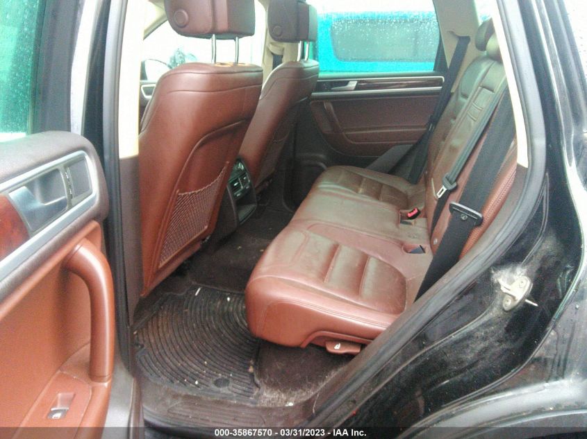 2013 VOLKSWAGEN TOUAREG LUX WVGEF9BP6DD005863
