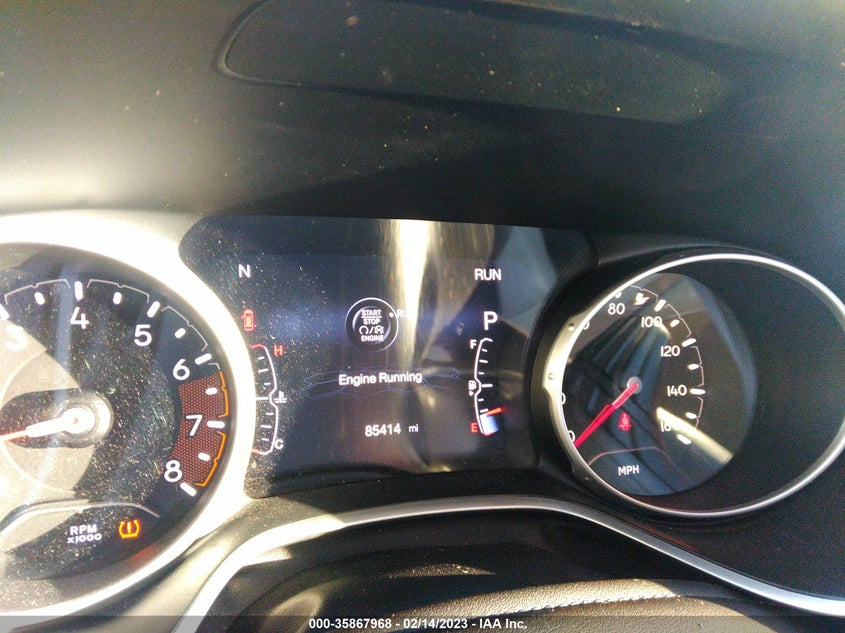 VIN 3C4NJCBB4JT165749 2018 JEEP COMPASS LATITUDE