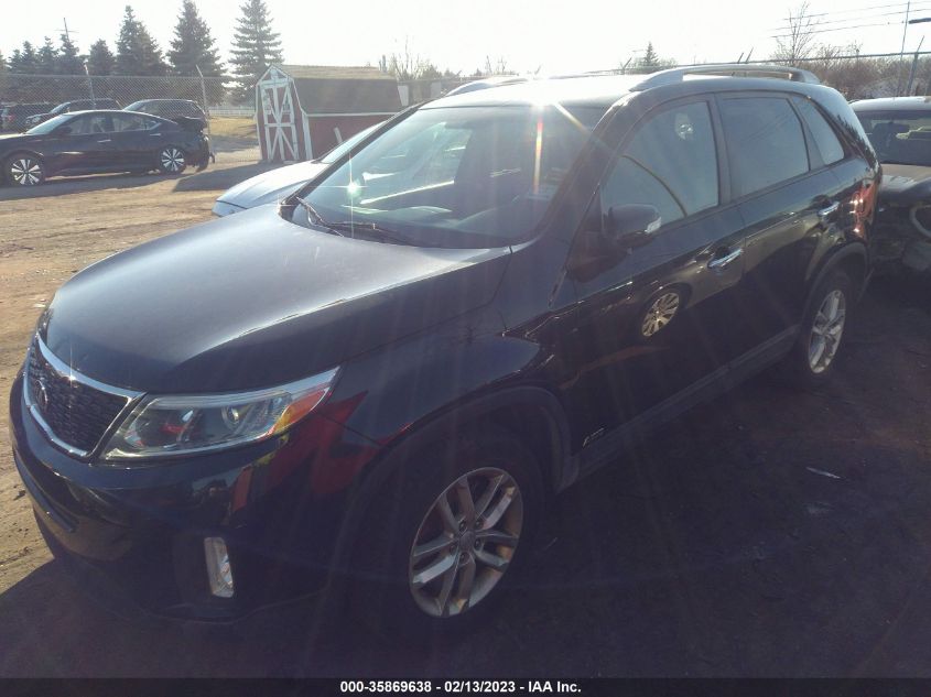 2015 KIA SORENTO LX - 5XYKTCA65FG561074