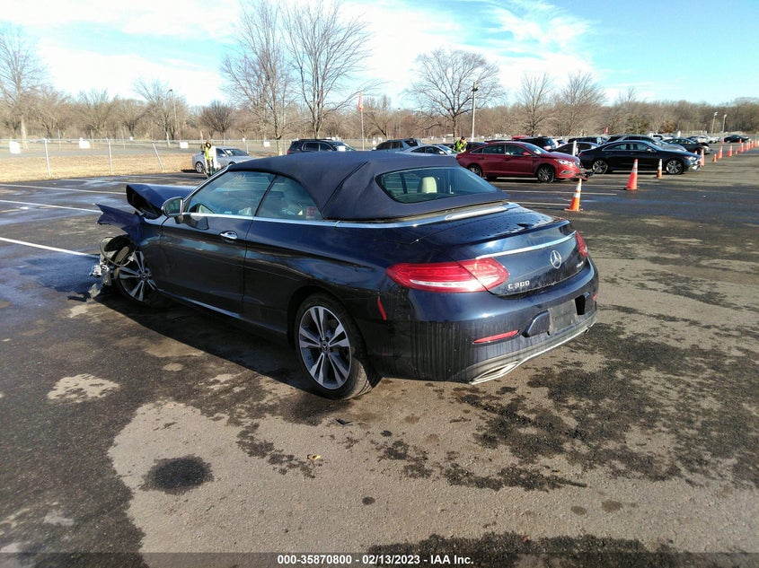 VIN WDDWK4KB0JF610107 2018 MERCEDES-BENZ C-CLASS C 300