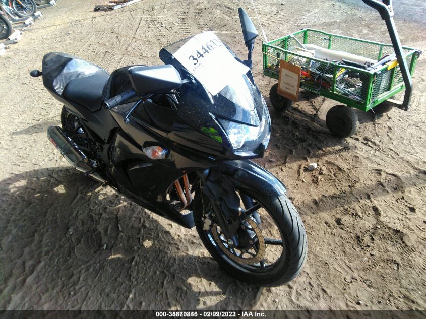 2011 KAWASAKI EX250 J JKAEXMJ15BDA82204