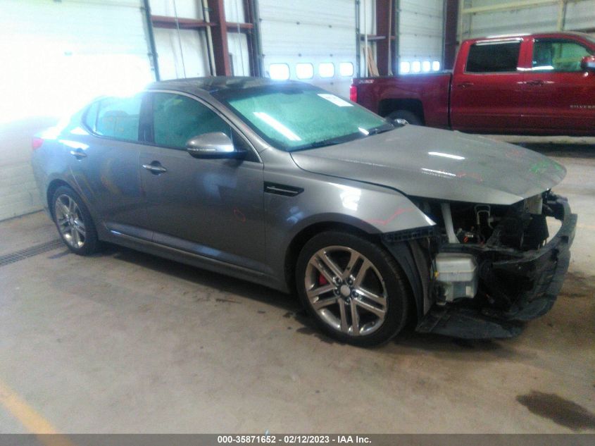 2013 KIA OPTIMA SX W/LIMITED PKG - 5XXGR4A65DG100369