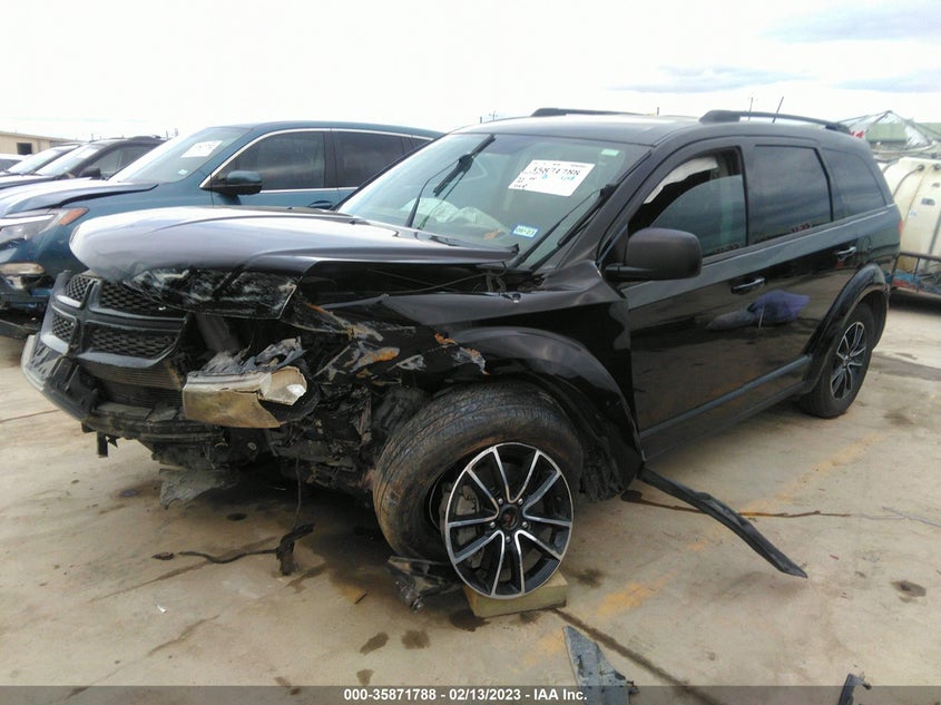 VIN 3C4PDCAB8JT322670 2018 DODGE JOURNEY SE