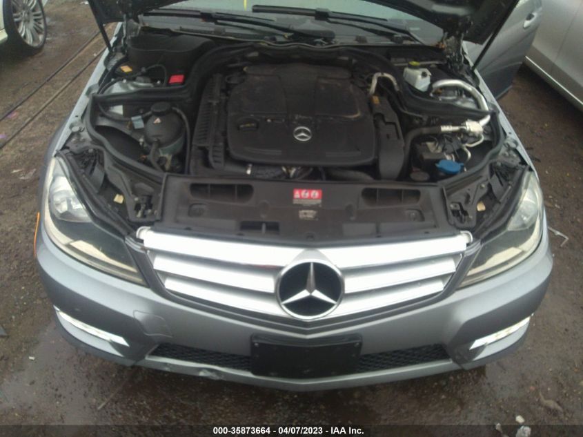 2013 MERCEDES-BENZ C-CLASS C 300 - WDDGF8AB6DG130492