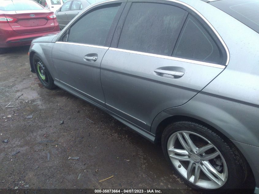 2013 MERCEDES-BENZ C-CLASS C 300 - WDDGF8AB6DG130492