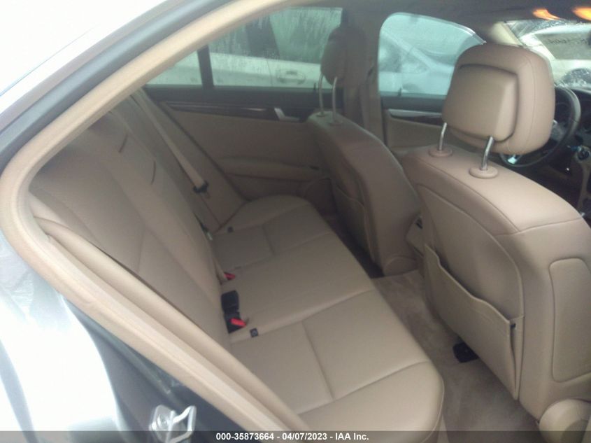 2013 MERCEDES-BENZ C-CLASS C 300 - WDDGF8AB6DG130492