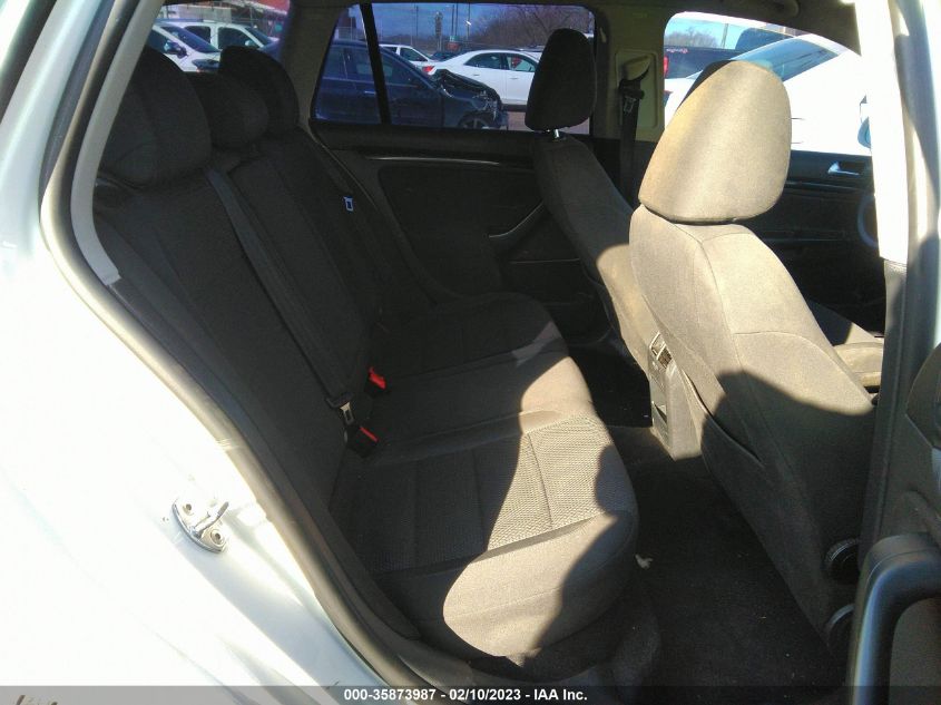 2013 VOLKSWAGEN JETTA SPORTWAGEN S 3VWPP7AJ1DM673261