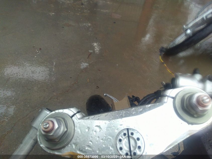 2009 DUCATI 848 ZDM1XBGV69B008008