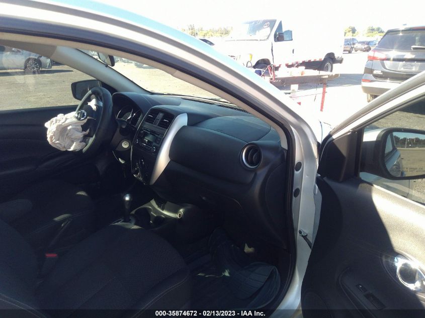 2018 NISSAN VERSA SEDAN SV 3N1CN7AP3JL875373