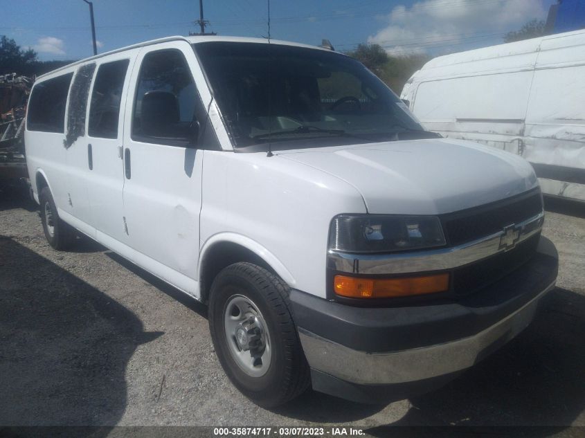 1GAZGPFF0H1194907 CHEVROLET EXPRESS PASSENGER LT 2017