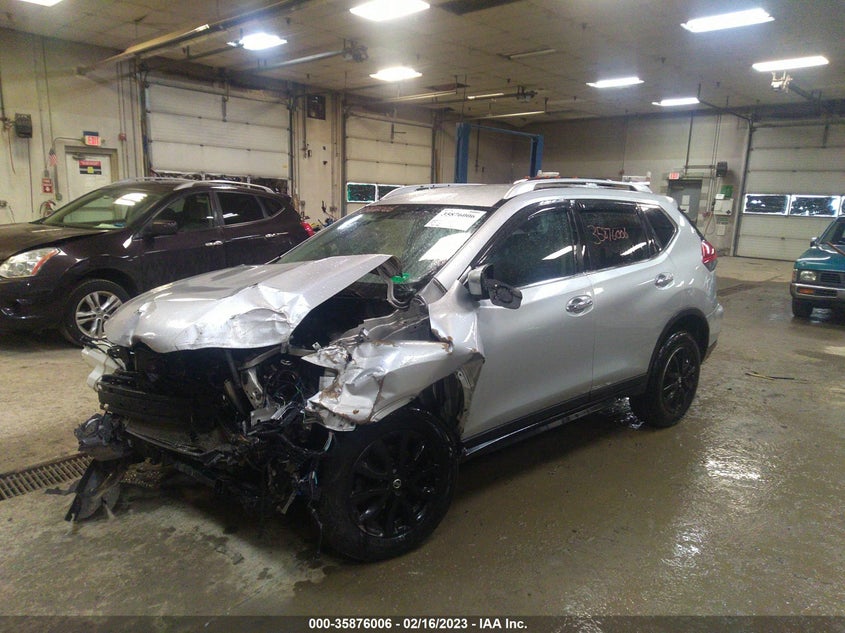 VIN KNMAT2MV3HP552897 2017 NISSAN ROGUE SV