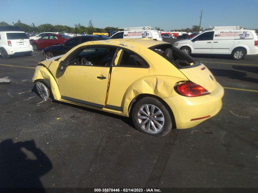 2015 VOLKSWAGEN BEETLE COUPE 1.8T CLASSIC - 3VWF17AT1FM627141