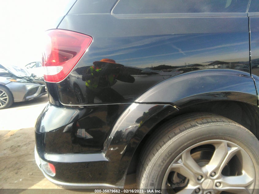 VIN 3C4PDCGG9HT576465 2017 DODGE JOURNEY CROSSROAD PLUS
