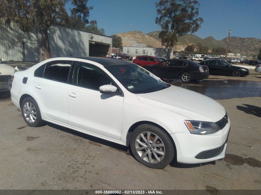 2013 VOLKSWAGEN JETTA SEDAN SE W/CONVENIENCE - 3VWDP7AJ1DM454934