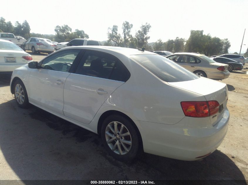 2013 VOLKSWAGEN JETTA SEDAN SE W/CONVENIENCE - 3VWDP7AJ1DM454934