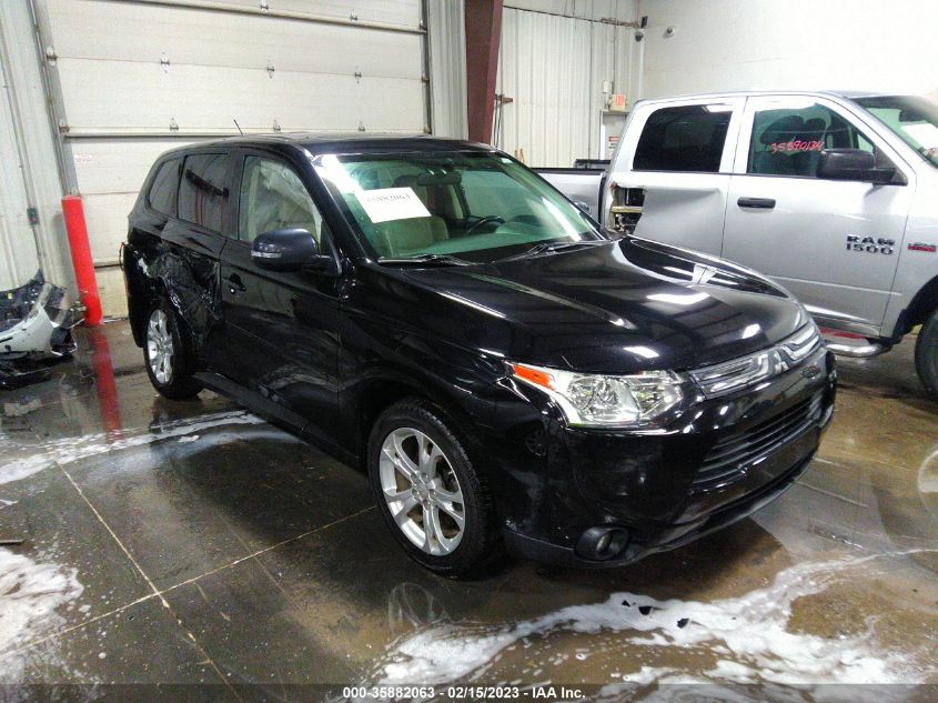 2014 MITSUBISHI OUTLANDER SE - JA4AD3A39EZ009005