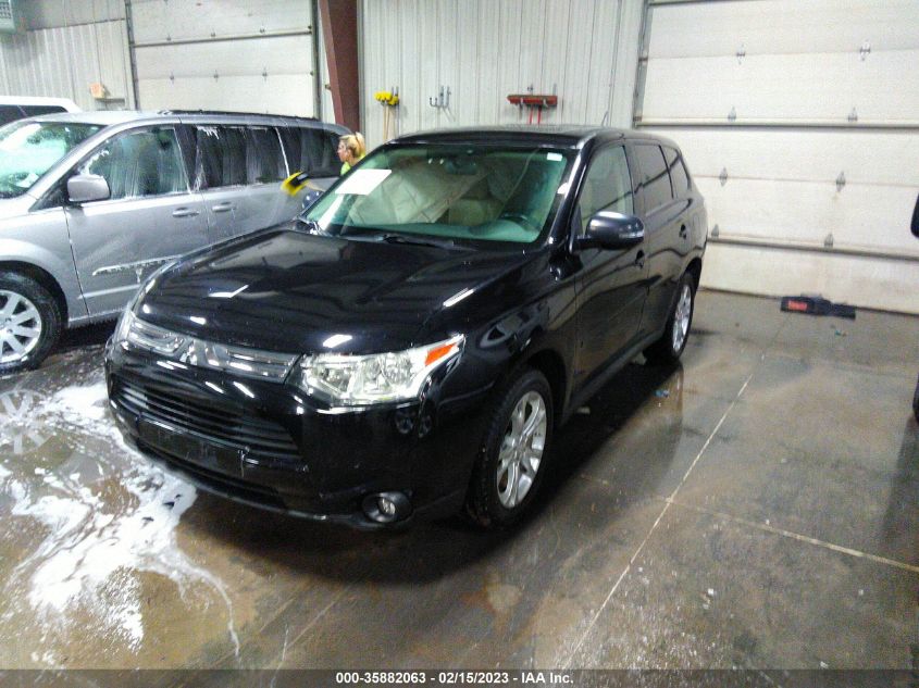 2014 MITSUBISHI OUTLANDER SE - JA4AD3A39EZ009005
