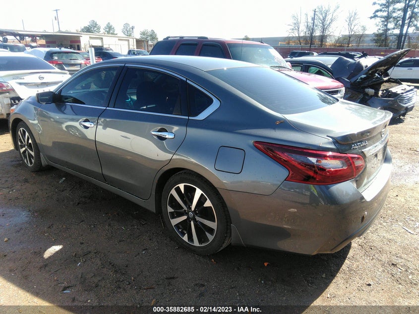 VIN 1N4AL3AP6JC119668 2018 NISSAN ALTIMA 2.5 SR