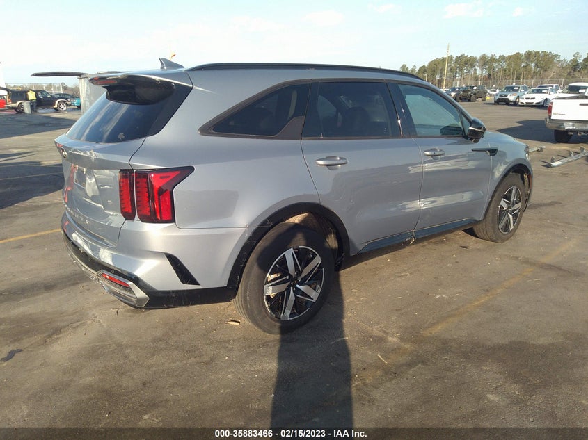 VIN 5XYRL4LC0MG055608 2021 KIA SORENTO S