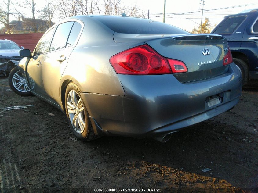 2015 INFINITI Q40 JN1CV6AP2FM501912