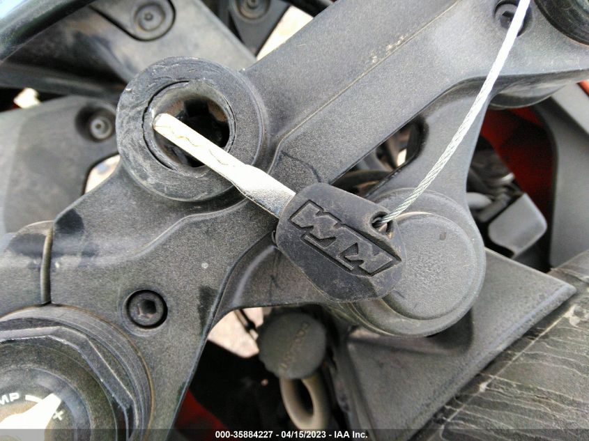 2022 KTM 390 RC MD2JYJ406NC216920