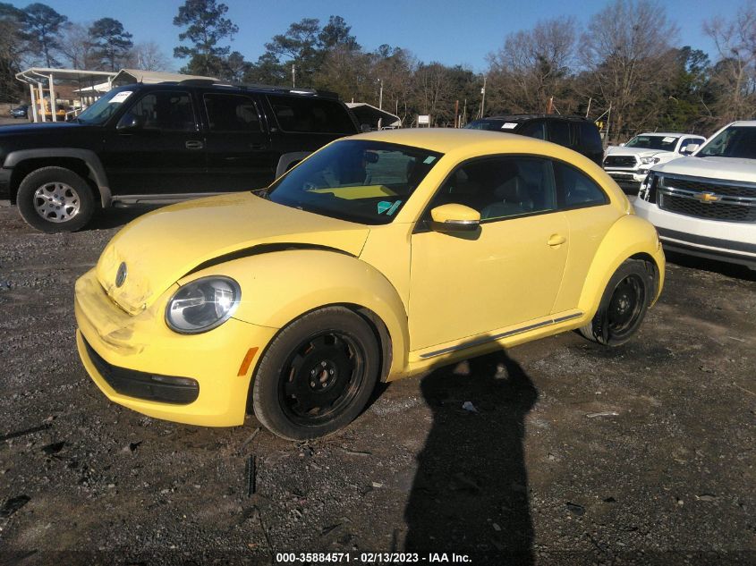 2015 VOLKSWAGEN BEETLE COUPE 1.8T - 3VWJ17AT2FM634593