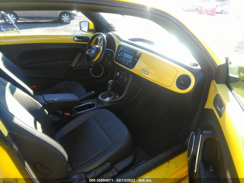 2015 VOLKSWAGEN BEETLE COUPE 1.8T - 3VWJ17AT2FM634593