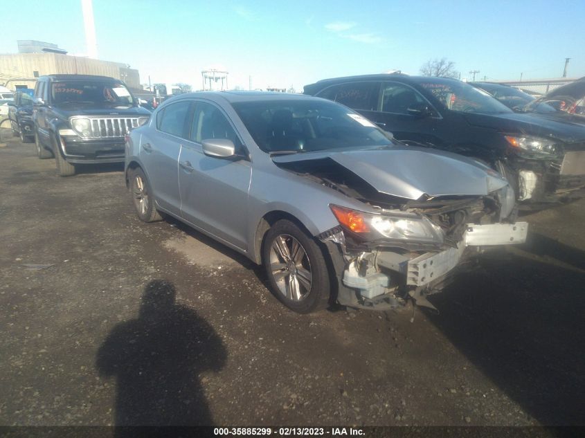 2013 ACURA ILX - 19VDE1F35DE014623