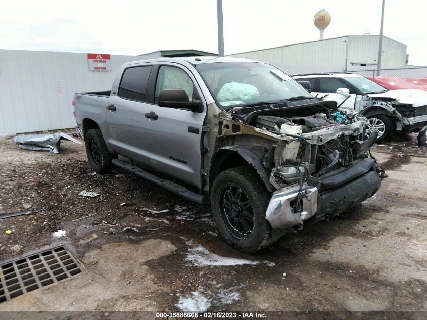 2016 TOYOTA TUNDRA 4WD TRUCK SR5/TRD PRO - 5TFDW5F10GX581997