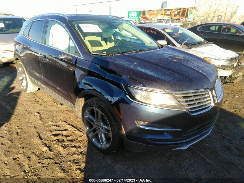 VIN 5LMCJ3D98HUL70811 2017 LINCOLN MKC RESERVE