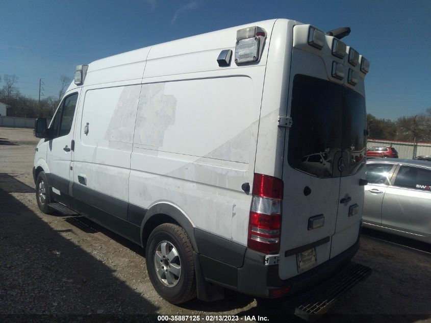 2015 MERCEDES-BENZ SPRINTER CARGO VANS WD3PE7CD6FP137512